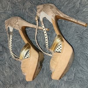 Jessica Simpson Brouge Peep Toe Heel